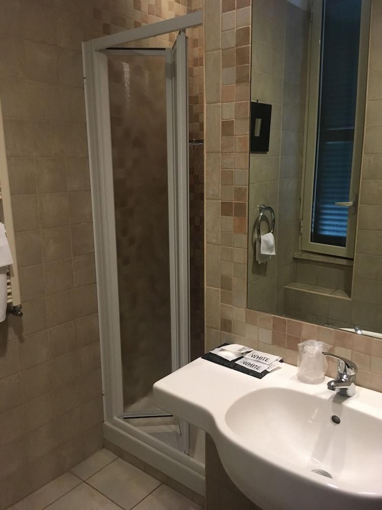 Latinum Hotel 4*